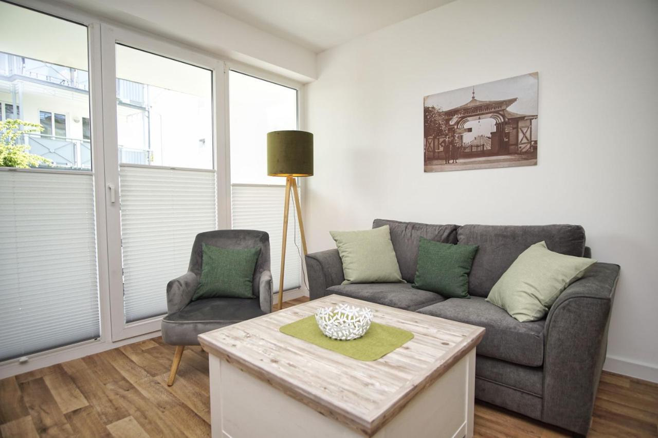 Terrasse, Gratis Nutzung Vom Ahoi Erlebnisbad Und Sauna In Sellin - Villa Karola Fewo 02 Гёрен Экстерьер фото