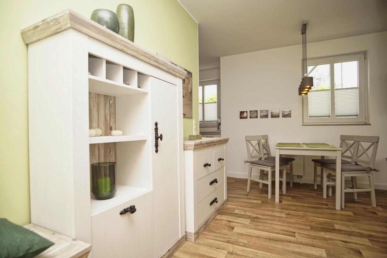 Terrasse, Gratis Nutzung Vom Ahoi Erlebnisbad Und Sauna In Sellin - Villa Karola Fewo 02 Гёрен Экстерьер фото